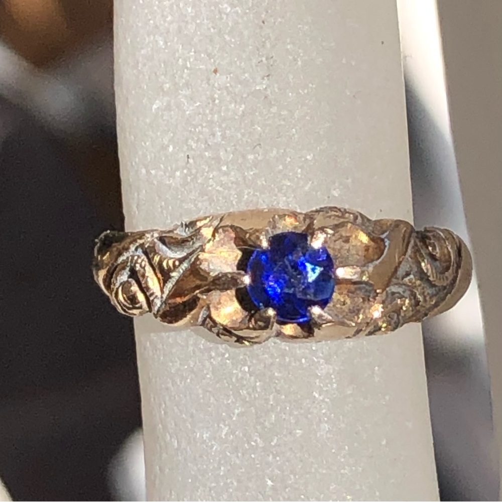 Antique 14k Real Gold Sapphire Ornate Ring